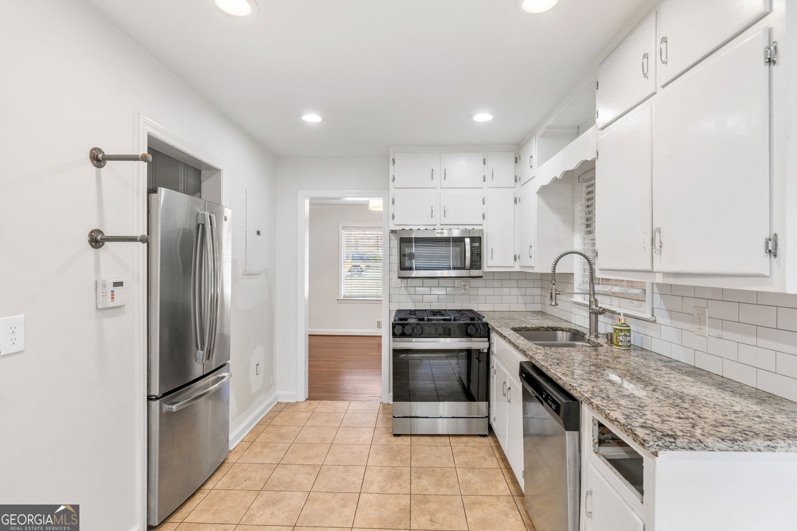 2049 Shady Lane Tucker - Photo 6