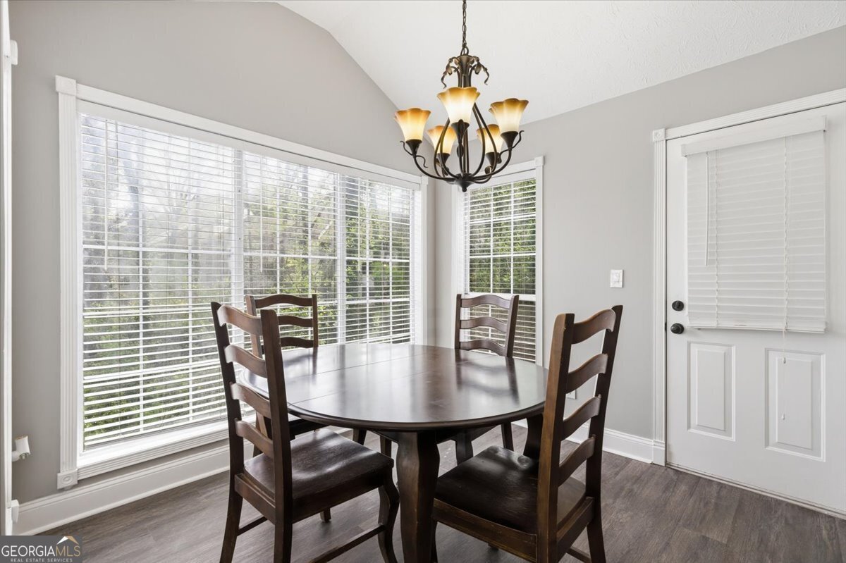 307 Glenleaf Drive Peachtree Corners - Photo 13