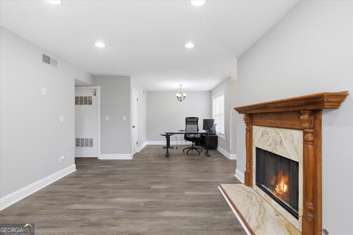 307 Glenleaf Drive Peachtree Corners - Photo 6