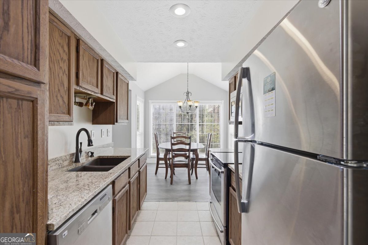 307 Glenleaf Drive Peachtree Corners - Photo 9