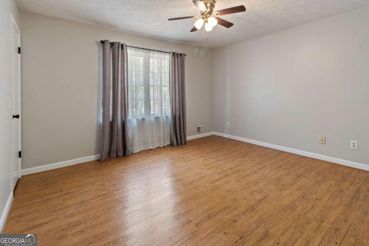 3560 Daylon Drive Cumming - Photo 13