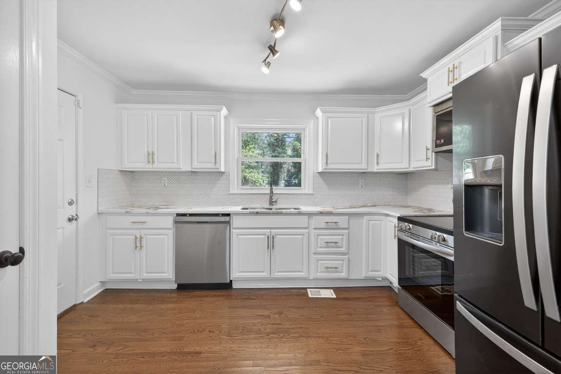 3061 Glendale Court Decatur - Photo 7