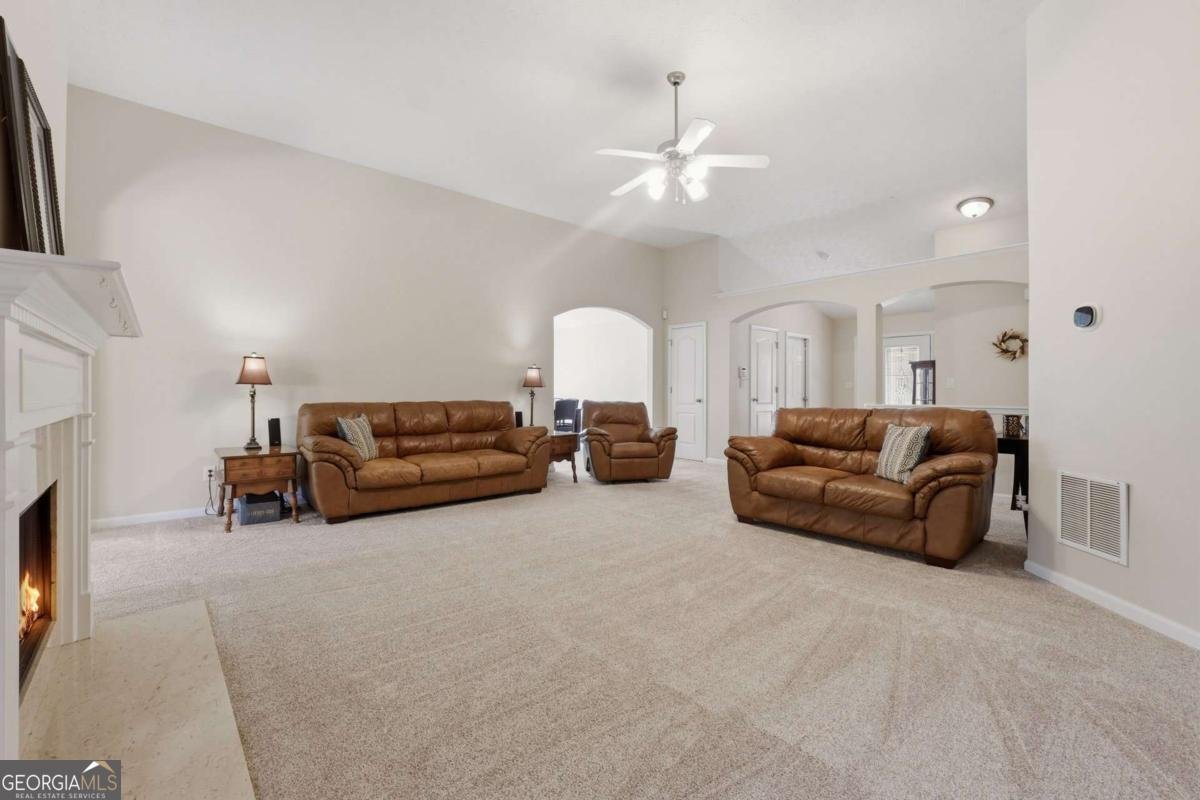 1265 Creek Pointe Circle Lawrenceville - Photo 10