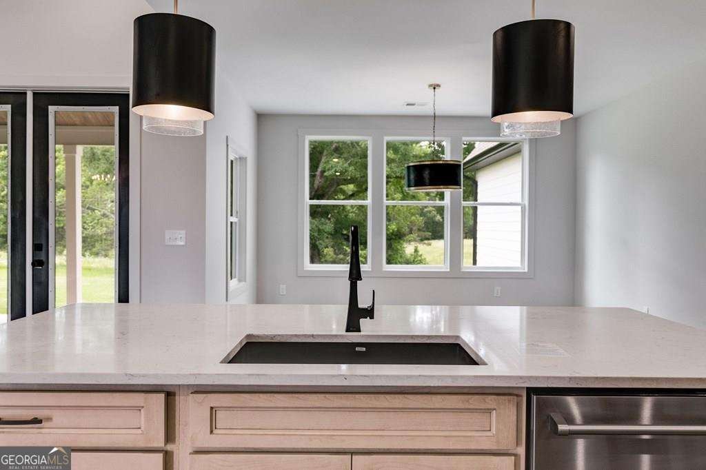 728 Lake Circle Road Buchanan - Photo 16