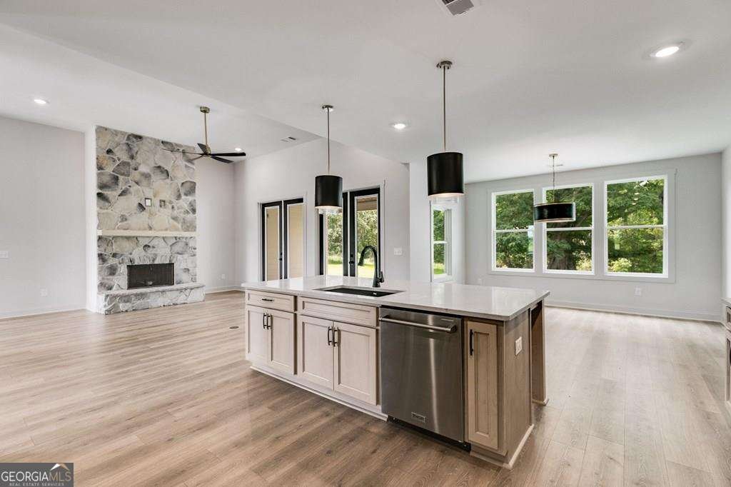 728 Lake Circle Road Buchanan - Photo 17