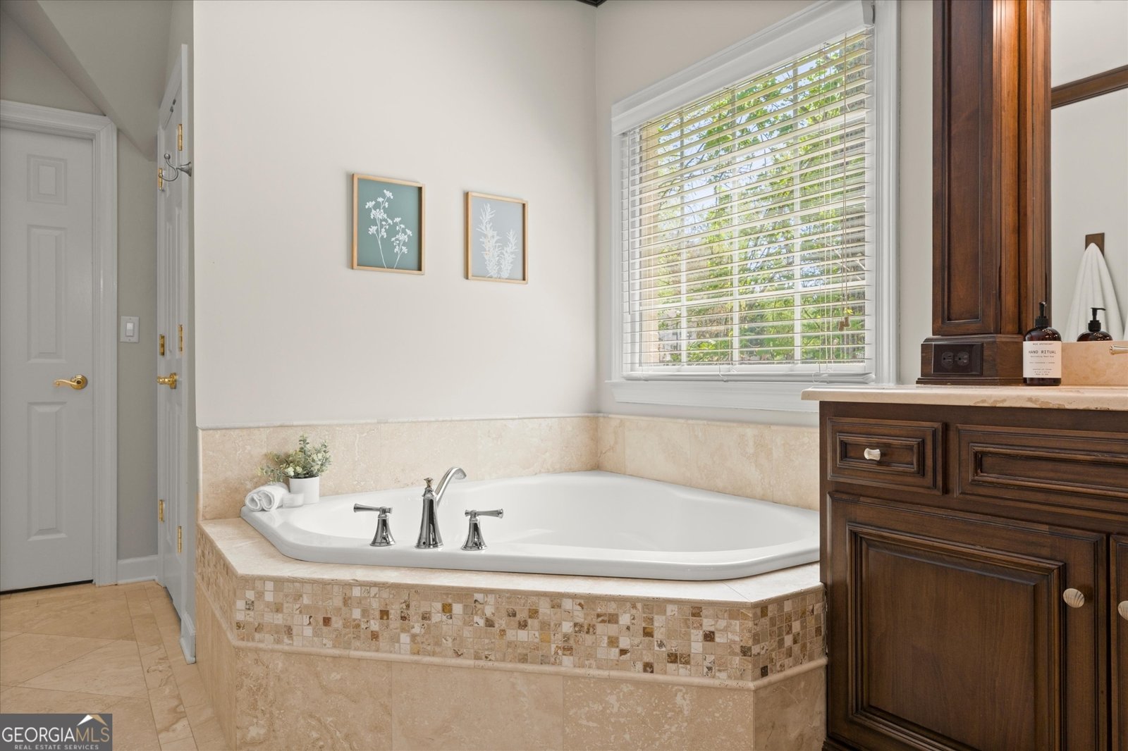 680 Copper Creek Circle Milton - Photo 35