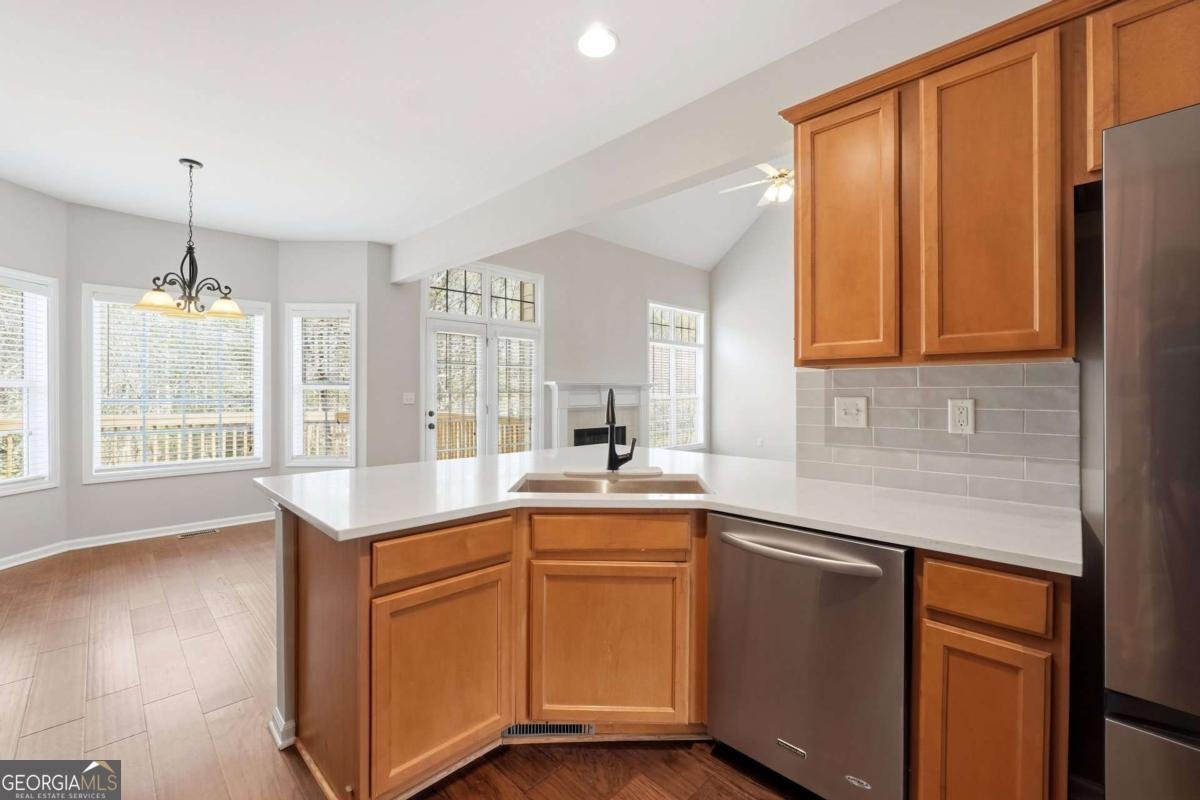 2328 Coinsborough Way Buford - Photo 13