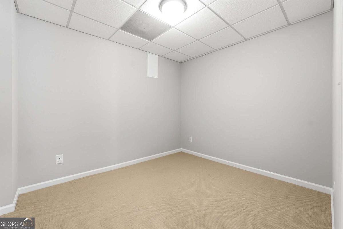 2328 Coinsborough Way Buford - Photo 37