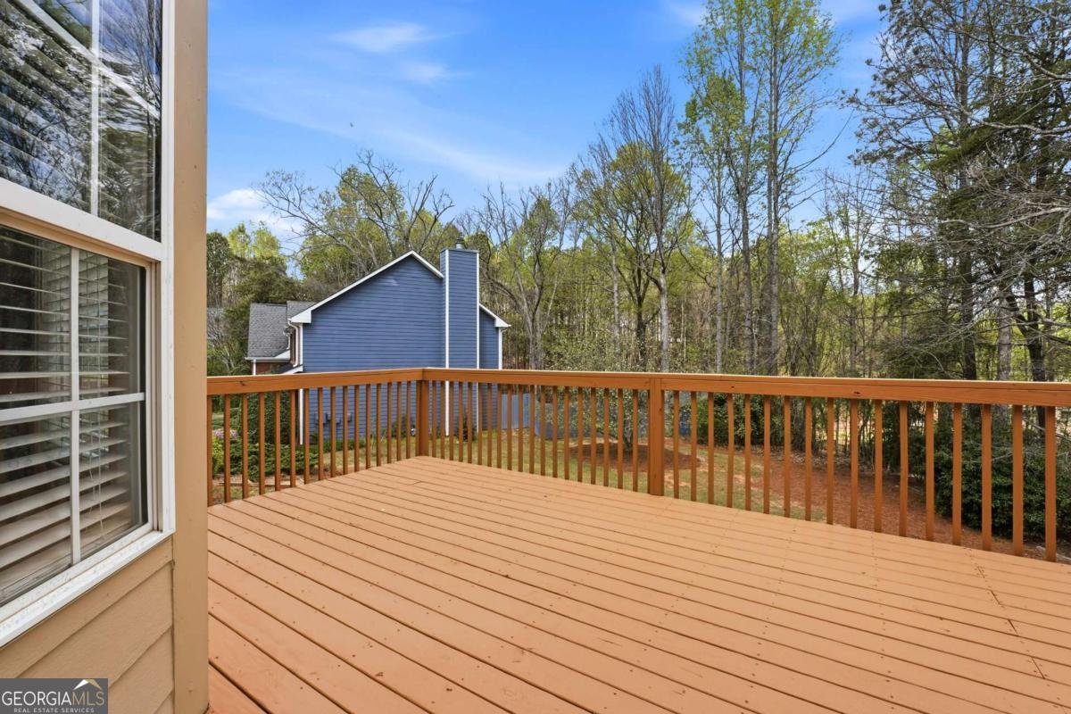 2328 Coinsborough Way Buford - Photo 38