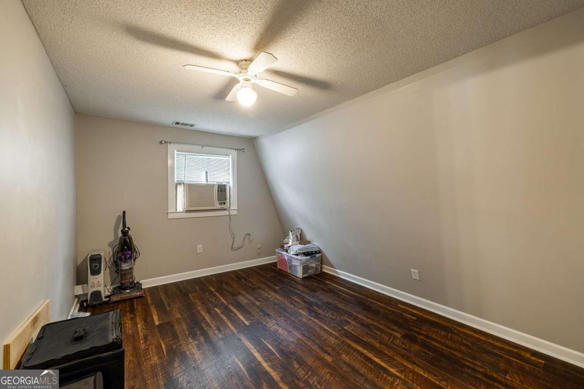 11 Lauri Lane Crawford - Photo 31