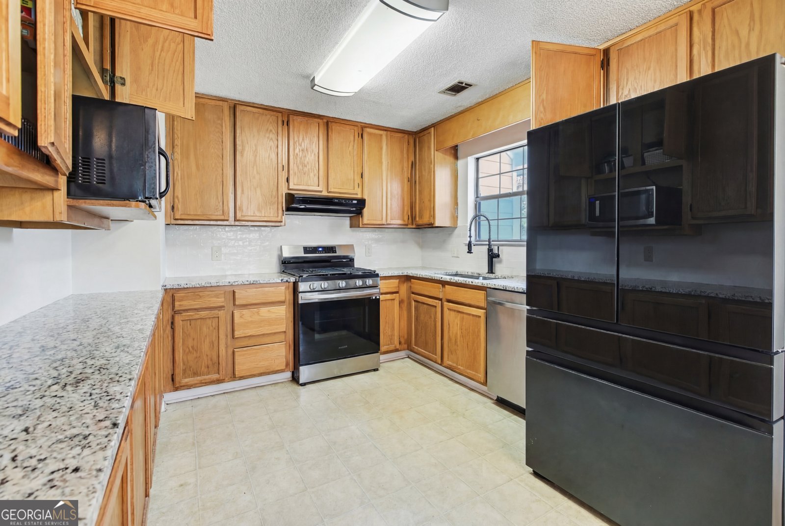 73 Woodland Trace Stockbridge - Photo 8