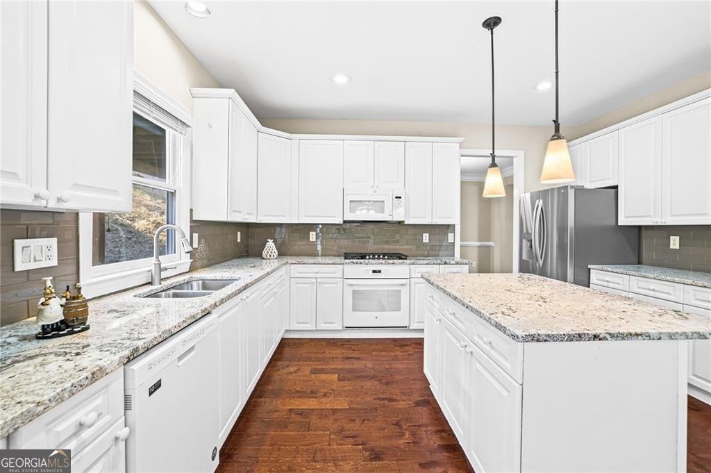 3010 Lakeside Court Johns Creek - Photo 10