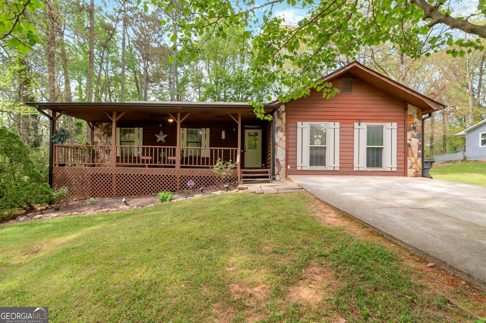 4097 Stacy Lane Snellville - Photo 1