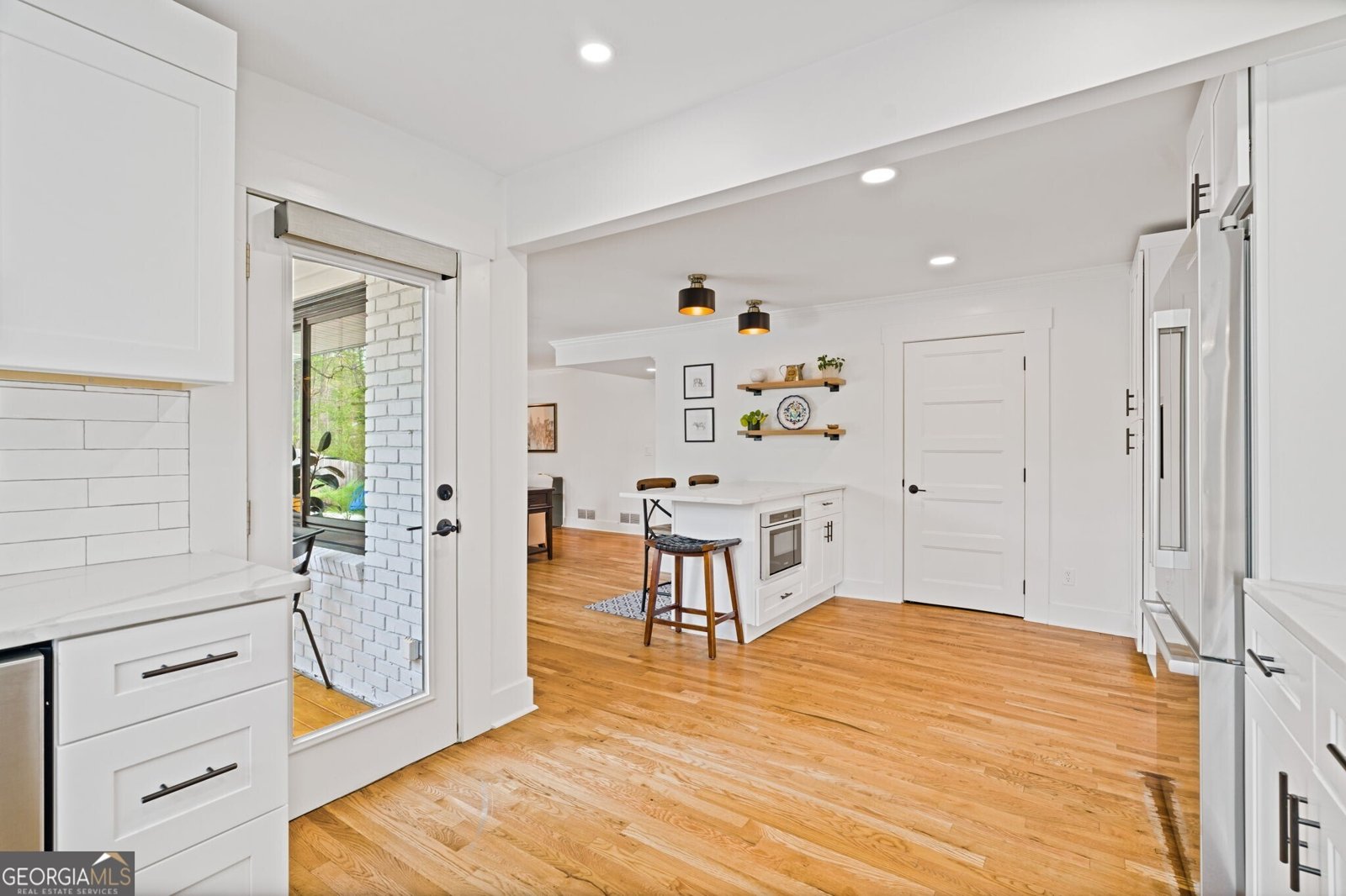 264 Devonwood Drive Sandy Springs - Photo 10