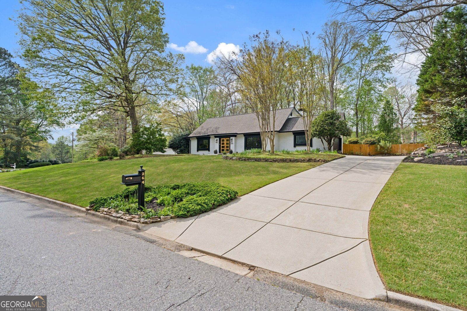264 Devonwood Drive Sandy Springs - Photo 60