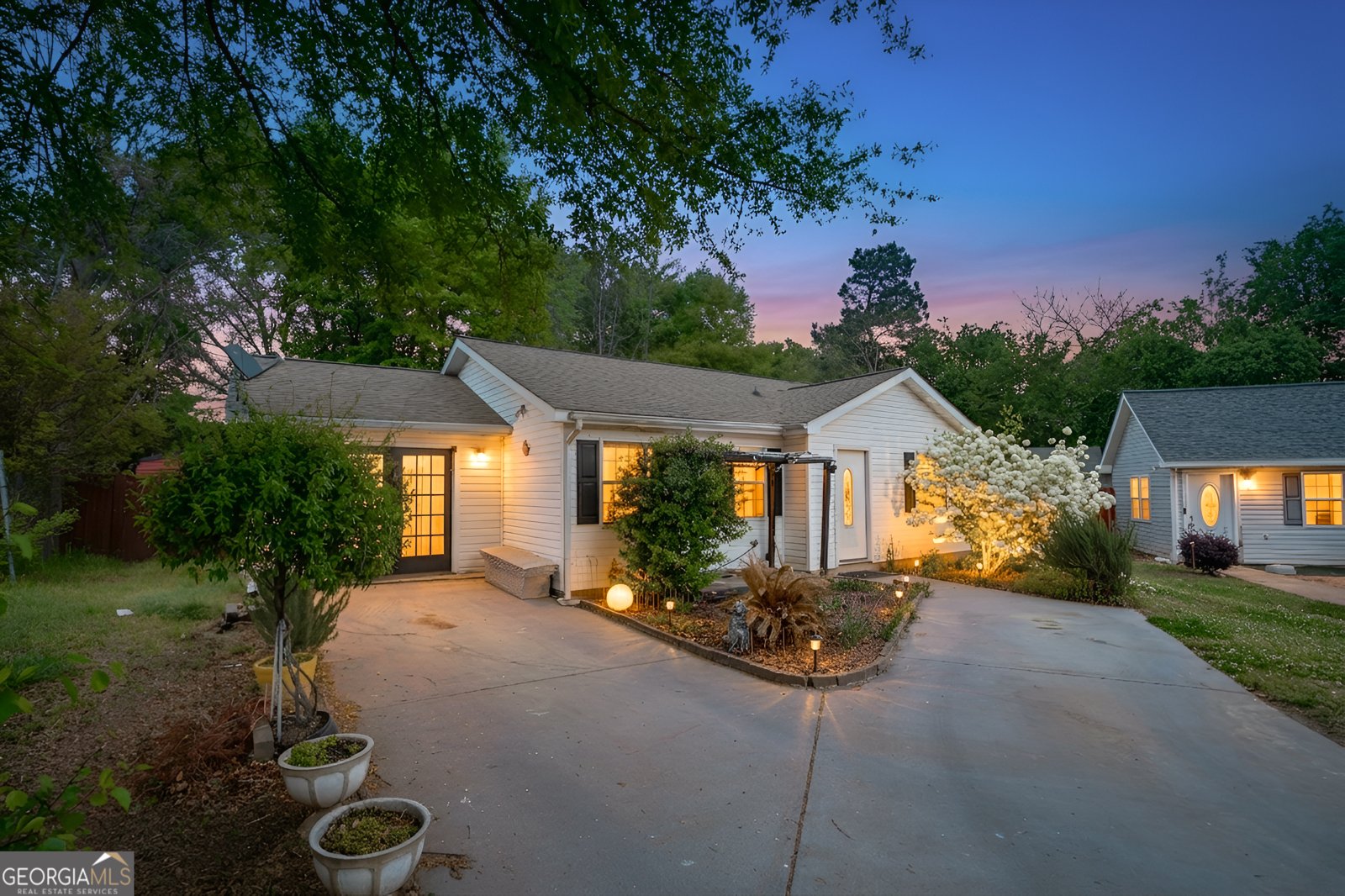 385 Buckingham Terrace Athens - Photo 1