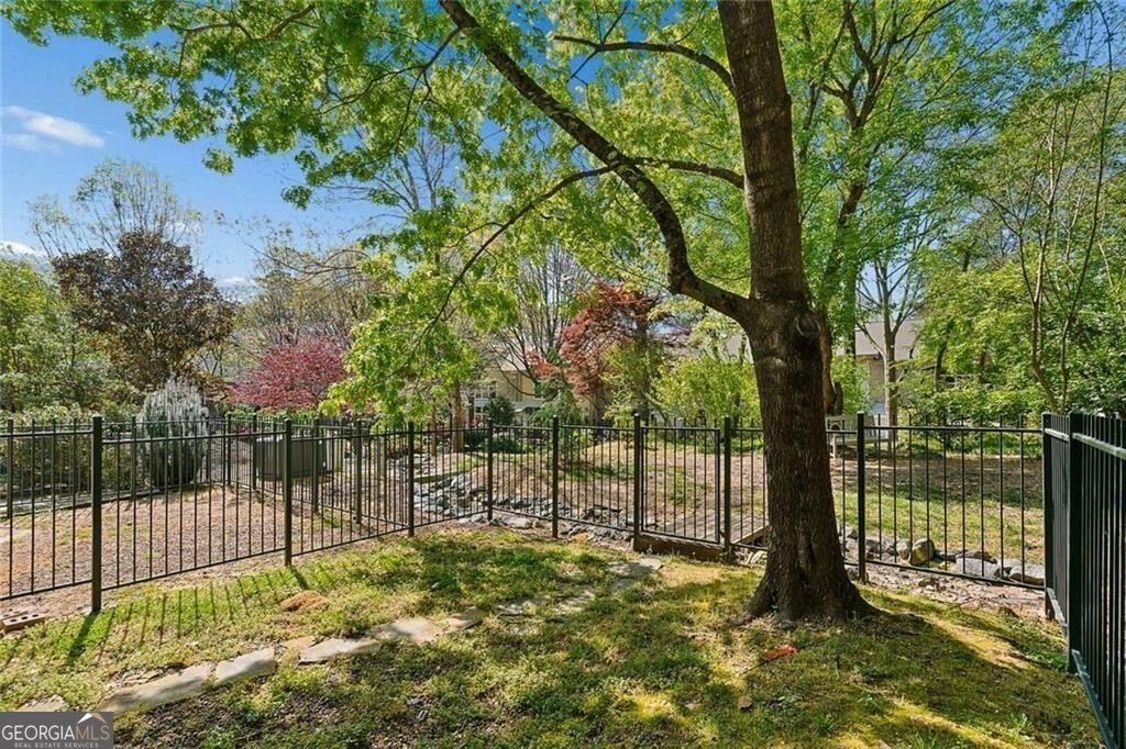 1327 Peachtree View Brookhaven - Photo 39