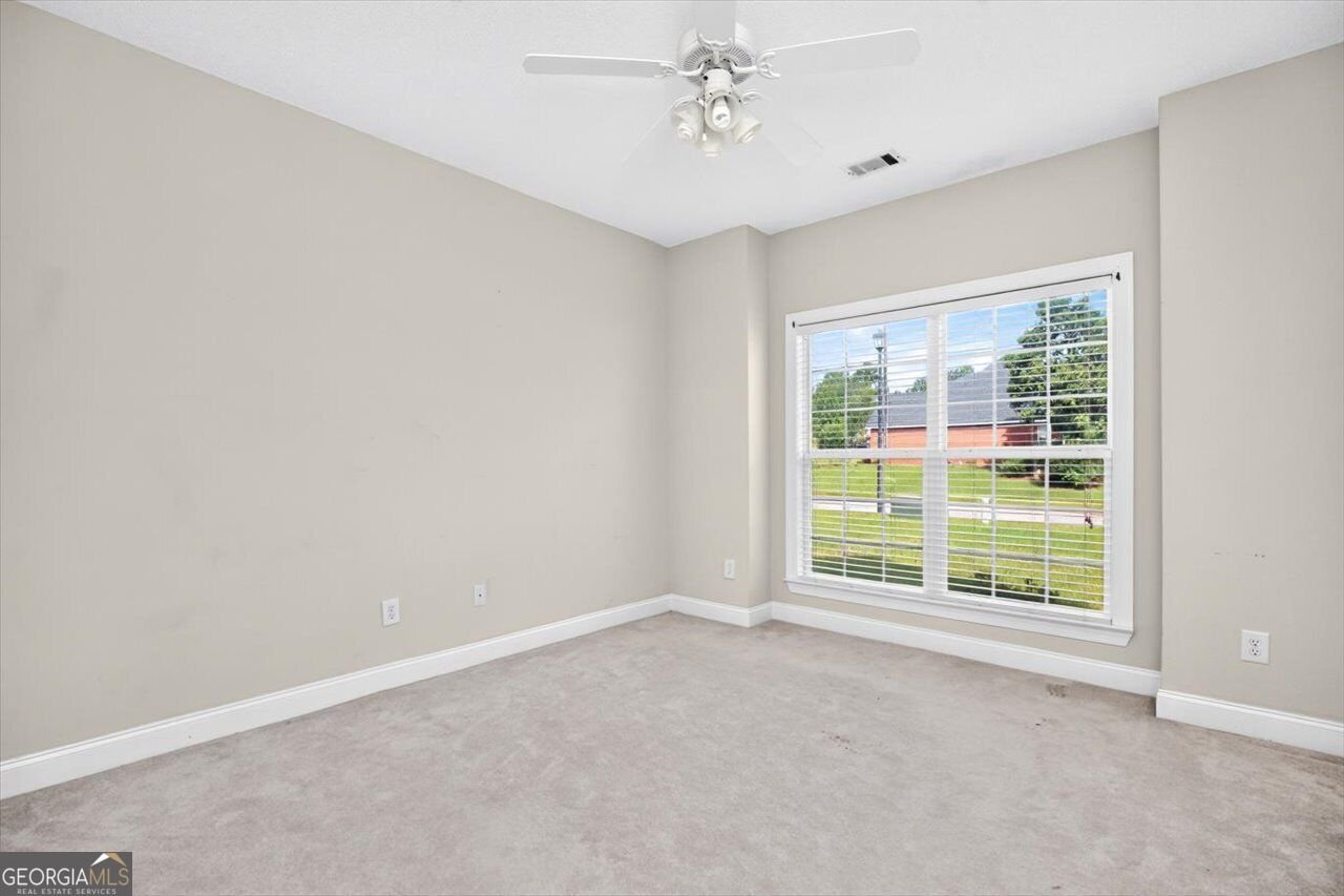 214 Knob Hill Drive Warner Robins - Photo 38