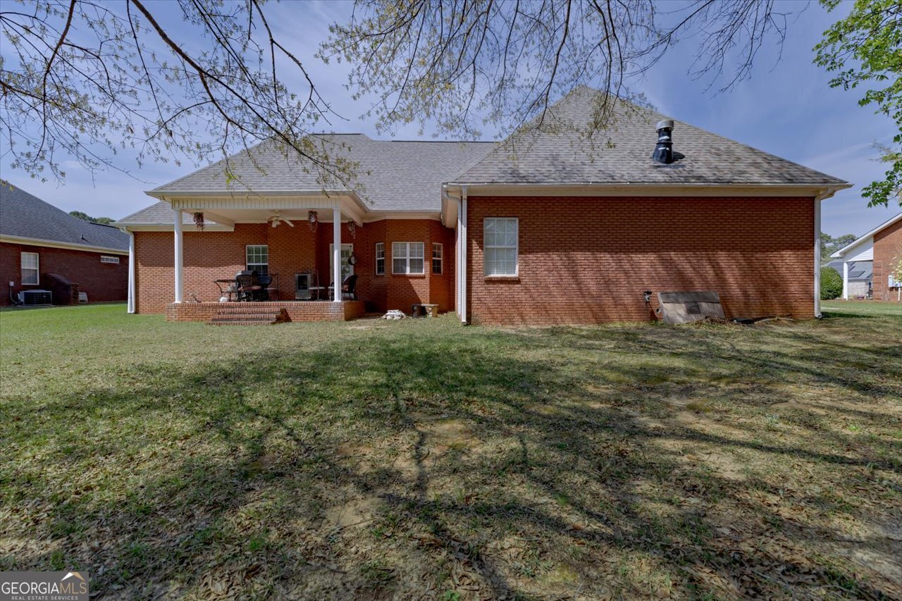 214 Knob Hill Drive Warner Robins - Photo 9