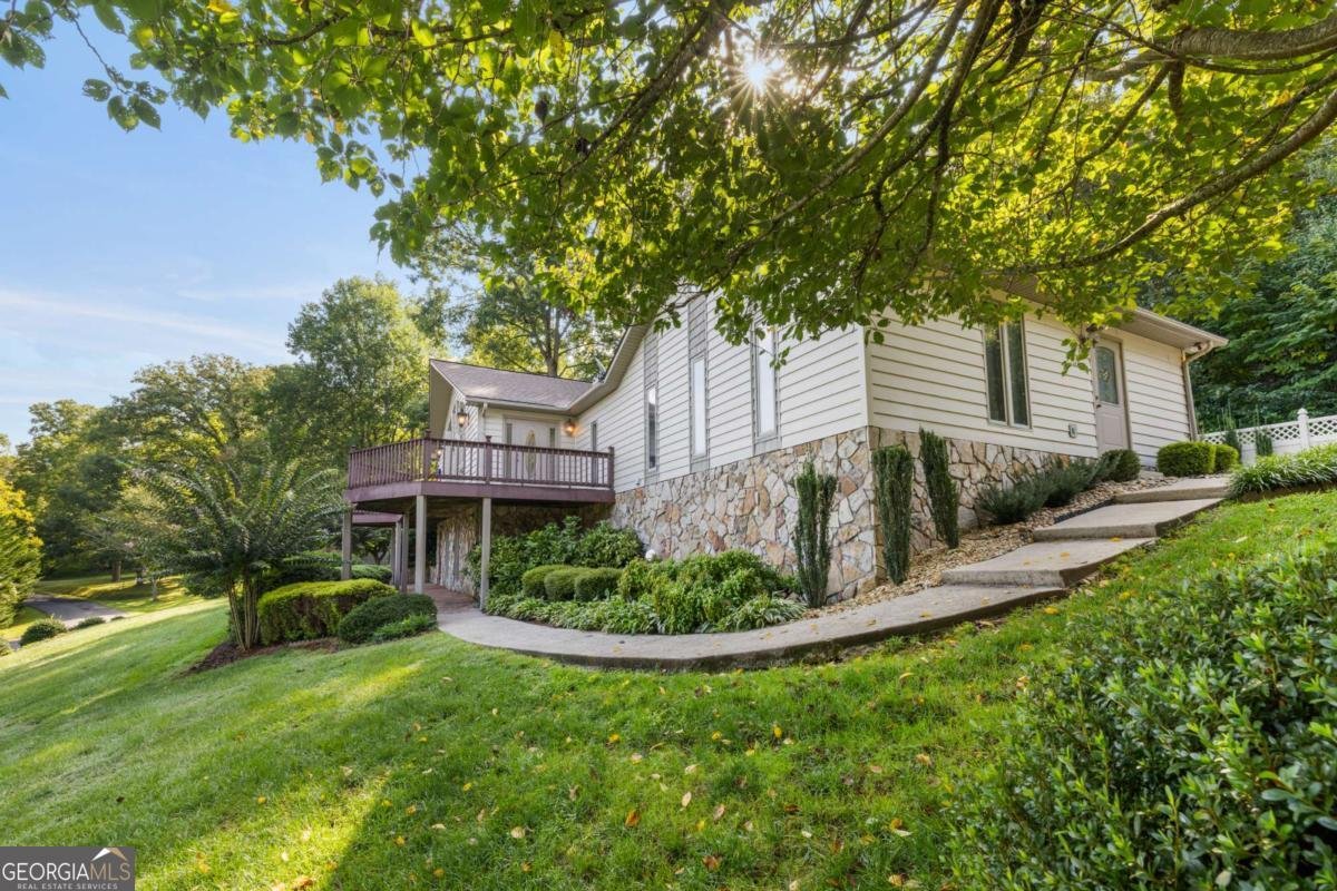 1396 Deerfield Road Young Harris - Photo 6