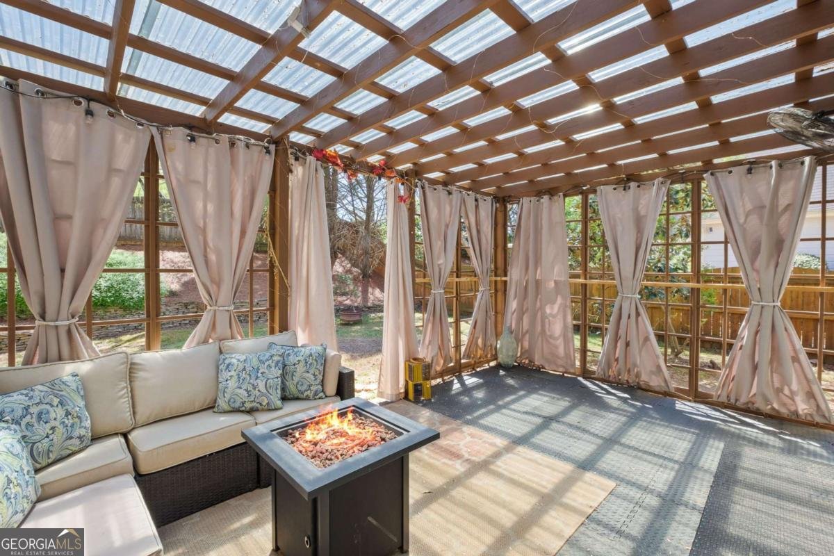 555 Rose Border Drive Roswell - Photo 32