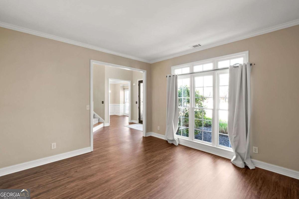 555 Rose Border Drive Roswell - Photo 9