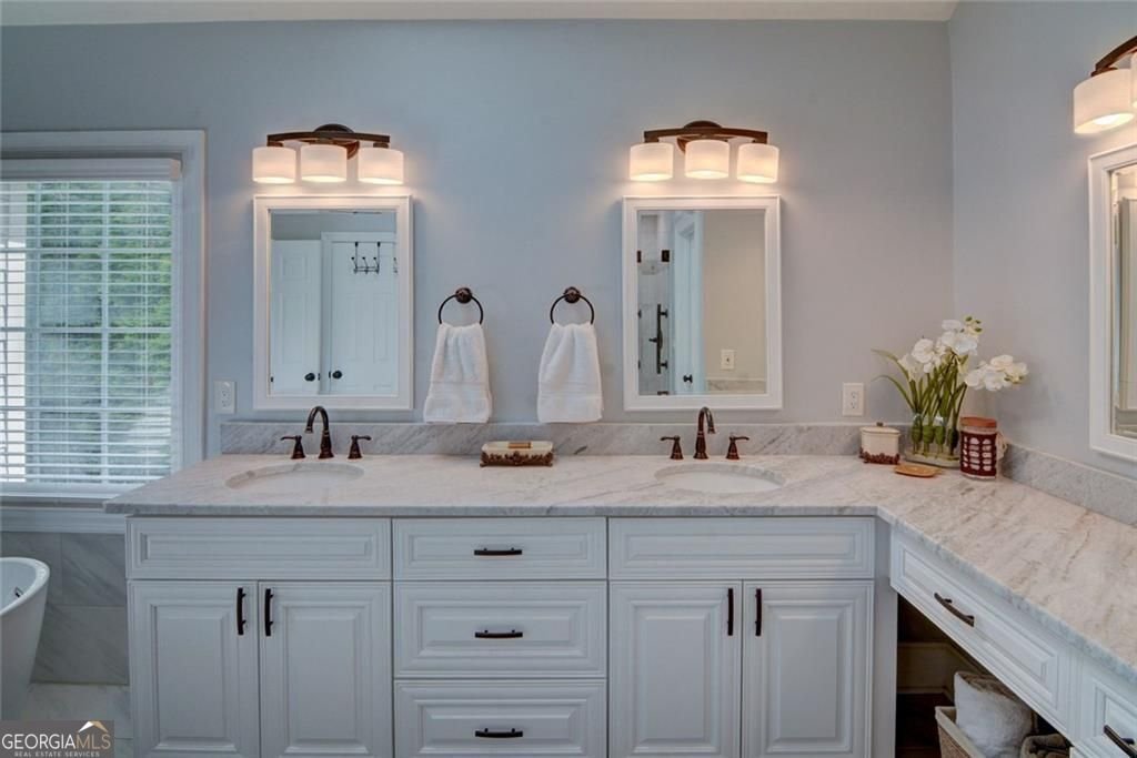 3660 Highcroft Circle Peachtree Corners - Photo 31