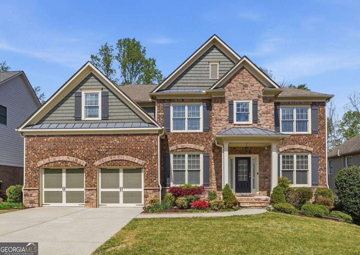 7425 Whistling Duck Way Flowery Branch - Photo 1