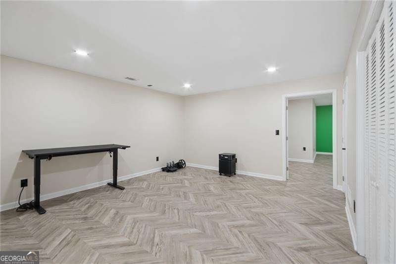 3350 Old Thompson Mill Road Buford - Photo 23