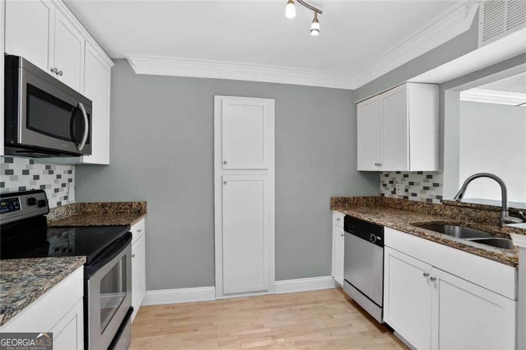 2657 Lenox Road Atlanta - Photo 13