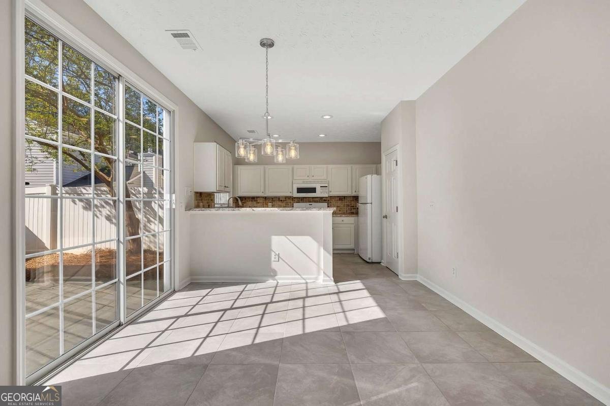 631 Windcroft Circle Acworth - Photo 10