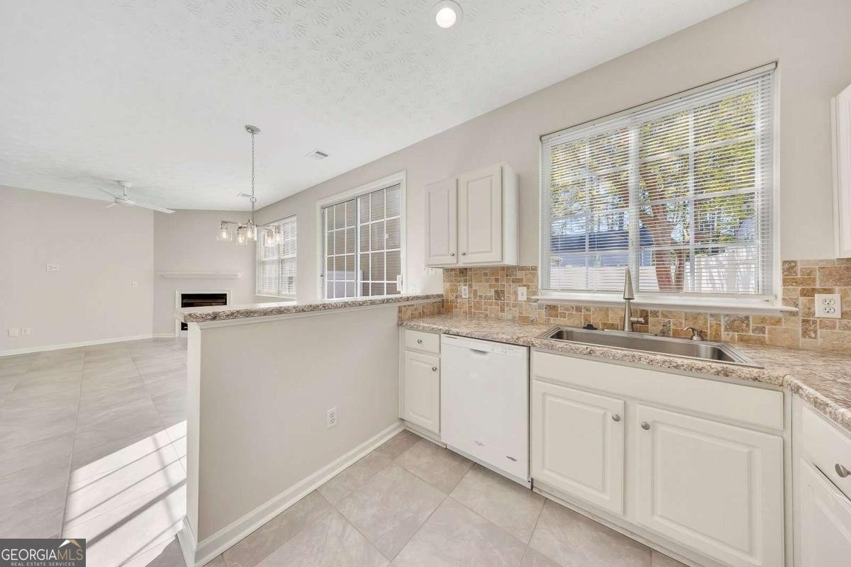 631 Windcroft Circle Acworth - Photo 14