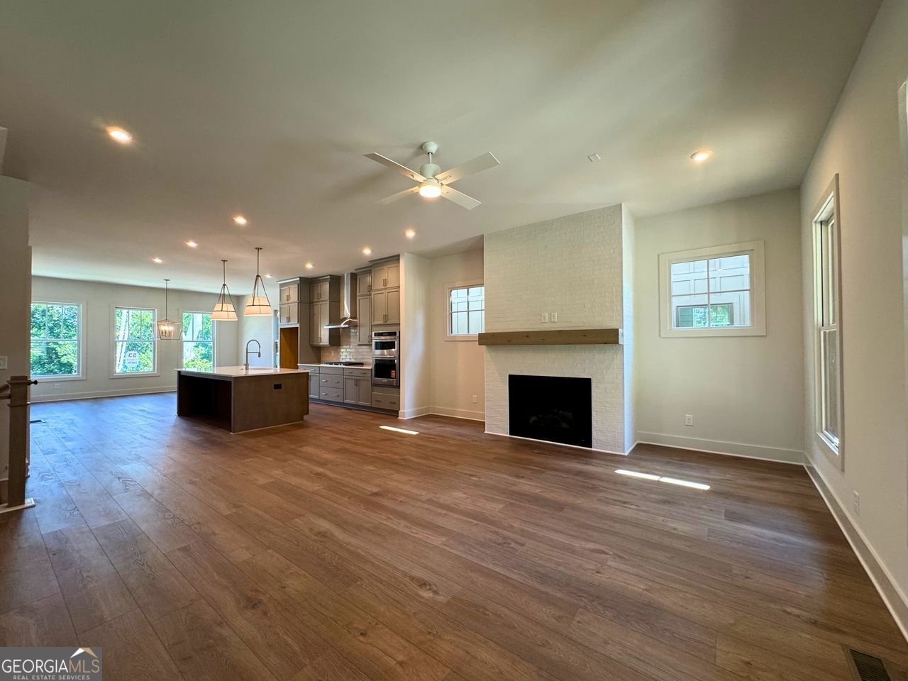 1917 Repose Drive Chamblee - Photo 7