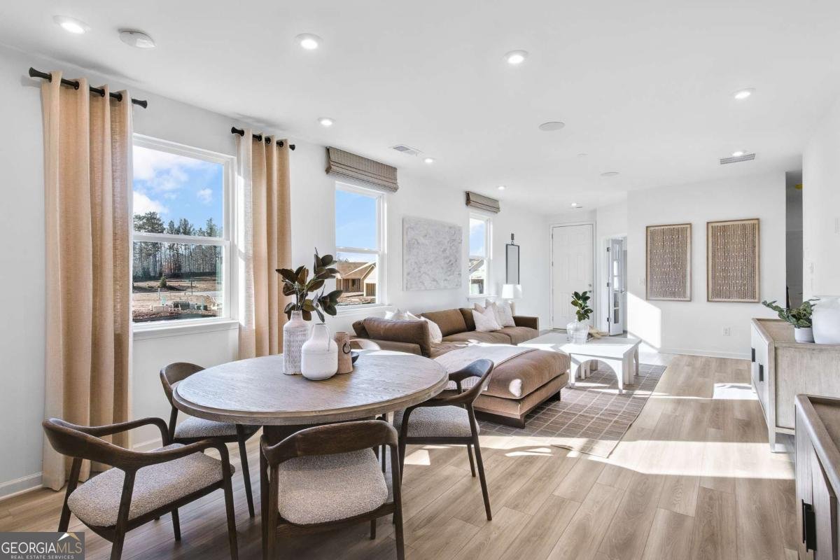 207 Ravenna Court Griffin - Photo 10