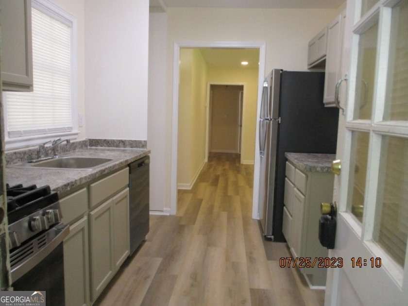 2032 Rector Drive Atlanta - Photo 11