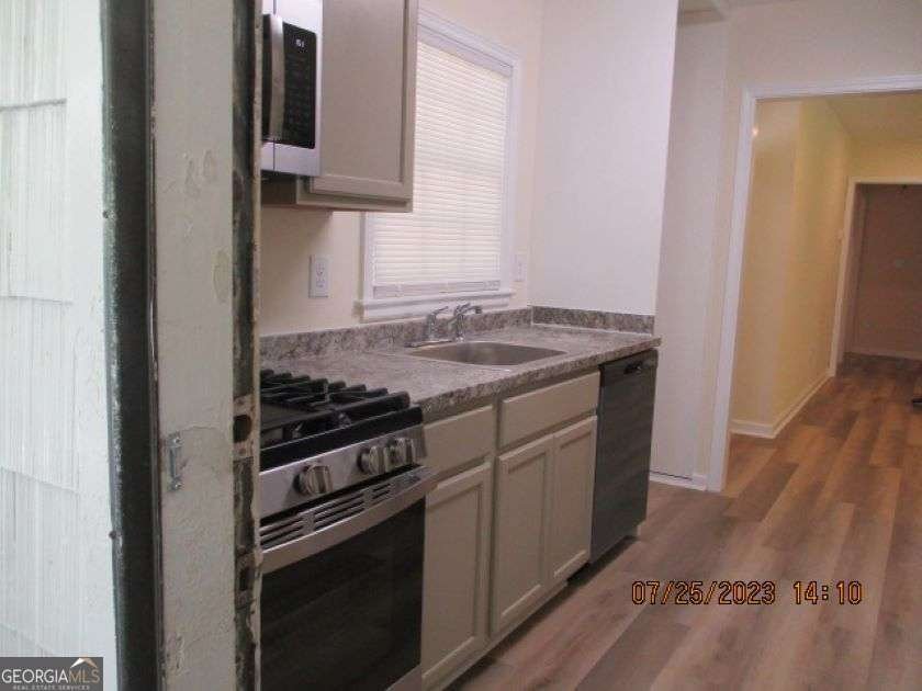 2032 Rector Drive Atlanta - Photo 12