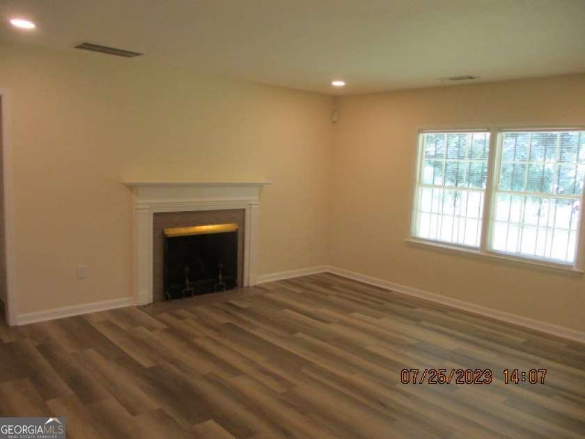2032 Rector Drive Atlanta - Photo 9