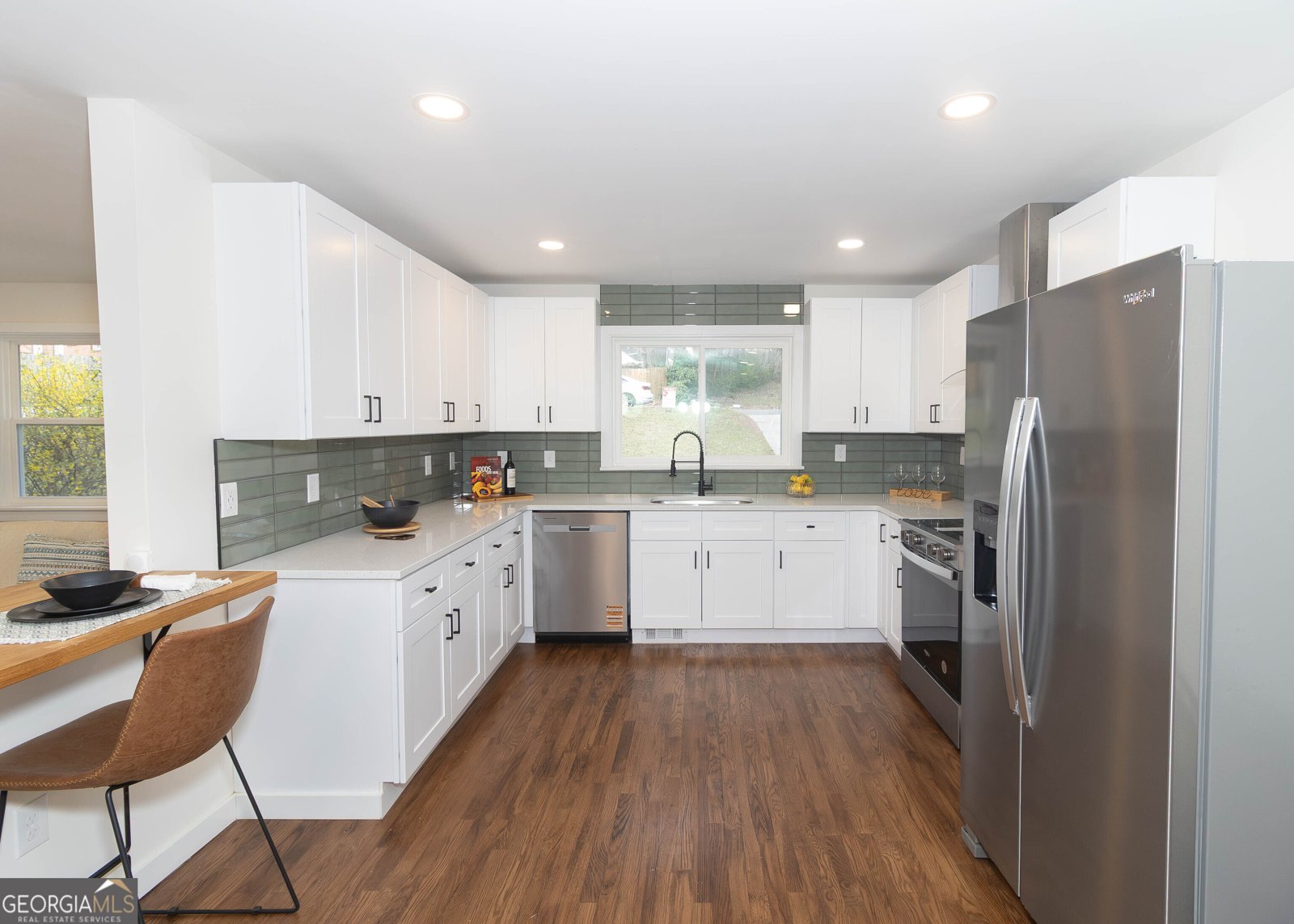 2425 Hillside Avenue Decatur - Photo 9