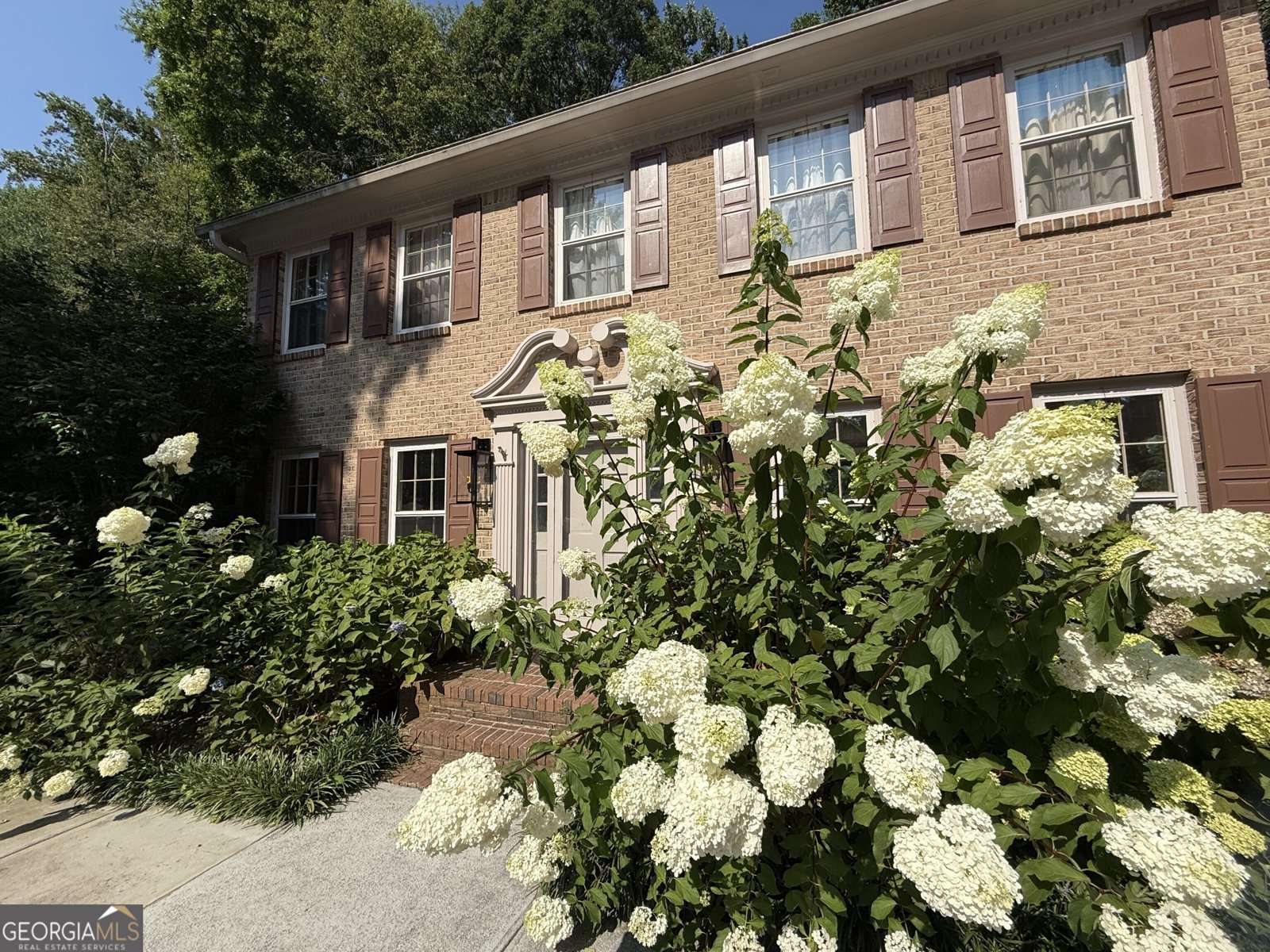 5382 Lanford Springs Court Lilburn - Photo 1