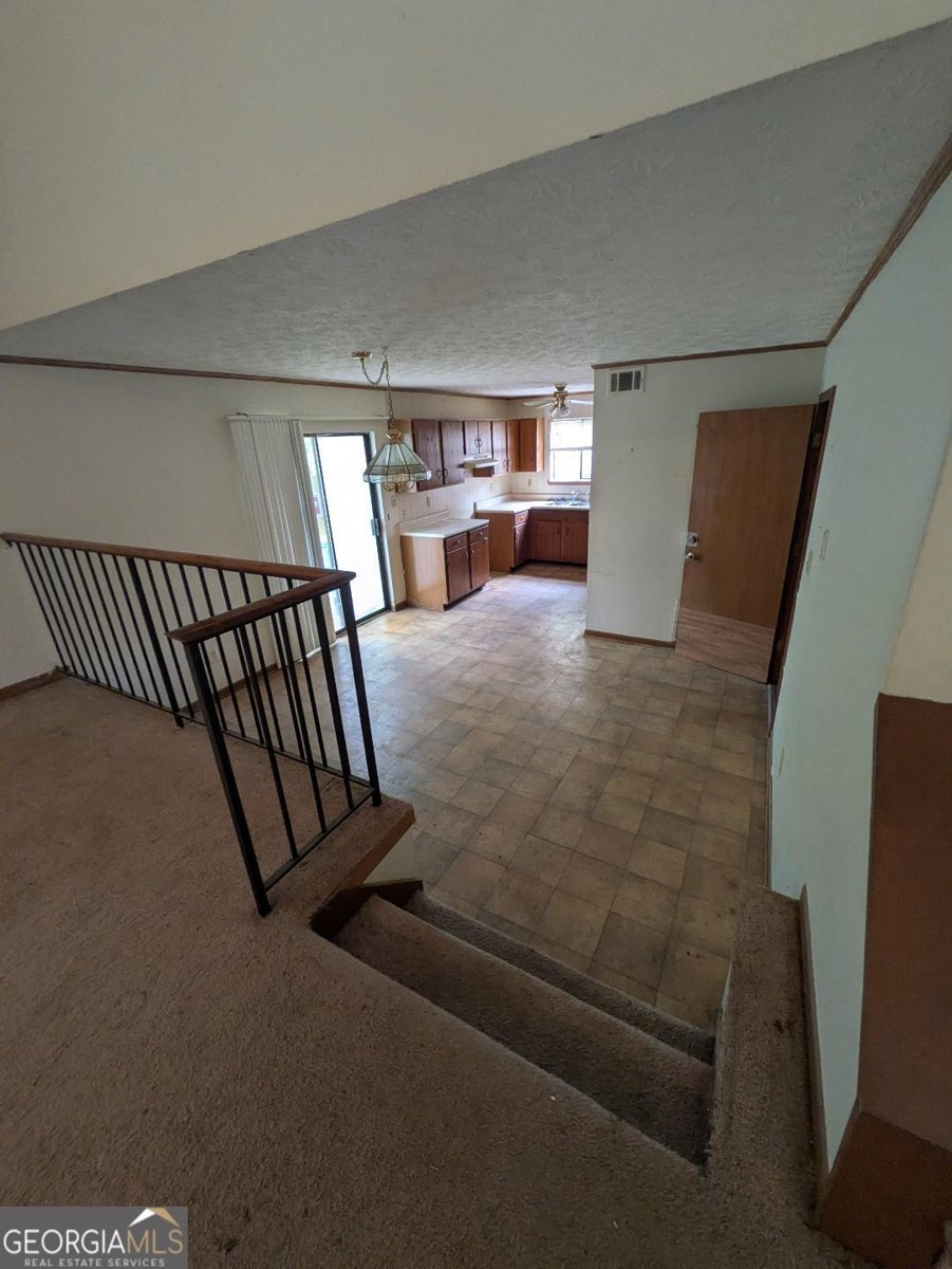 537 Fire Fly Drive Tucker - Photo 7