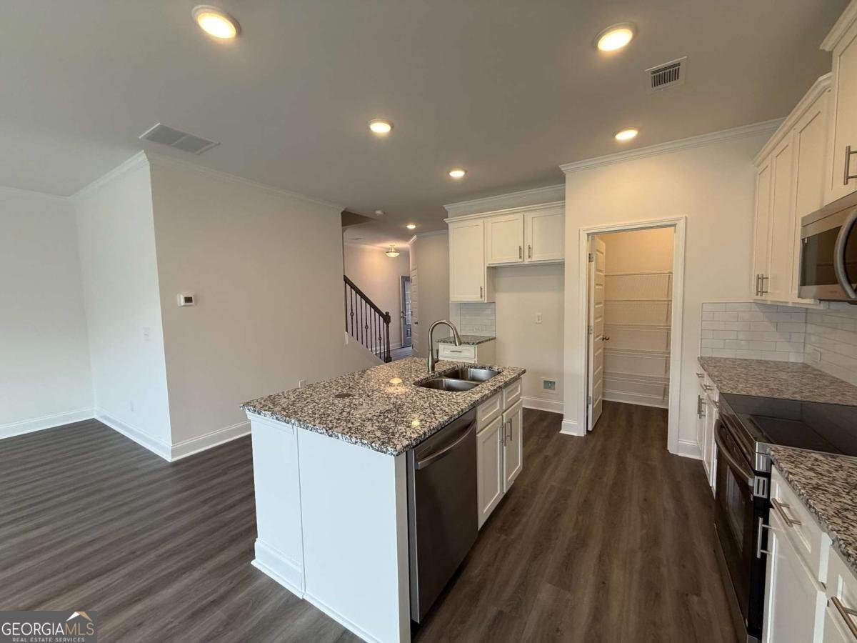 3999 Streamlet Way Gainesville - Photo 6