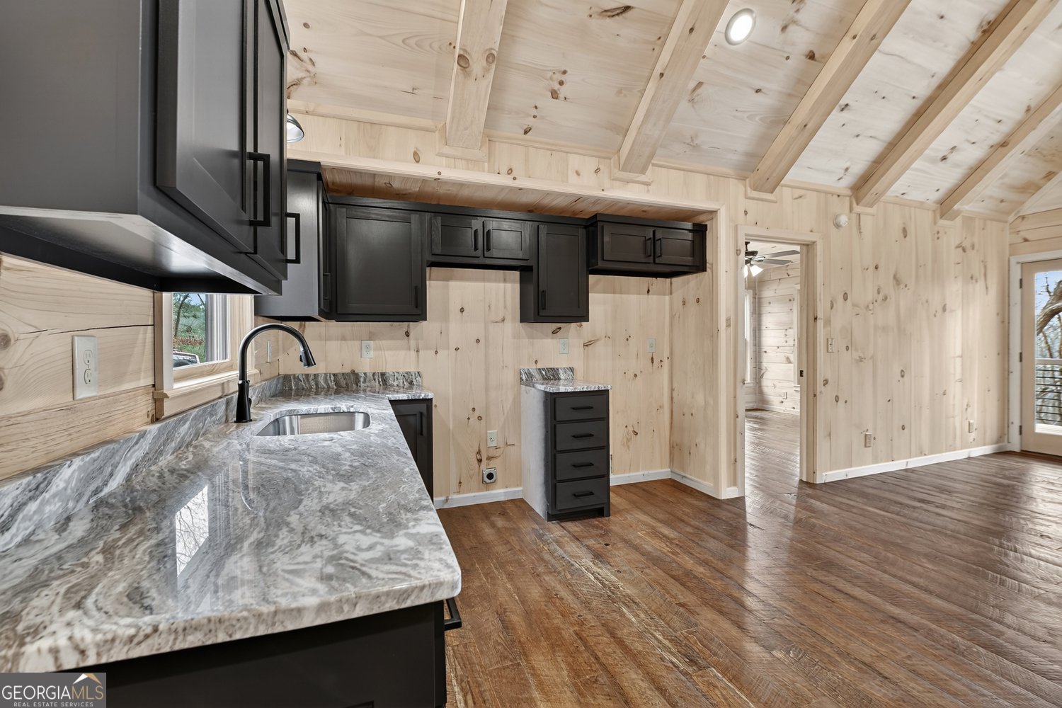 962 Maggie Chapman Road Cherry Log - Photo 12