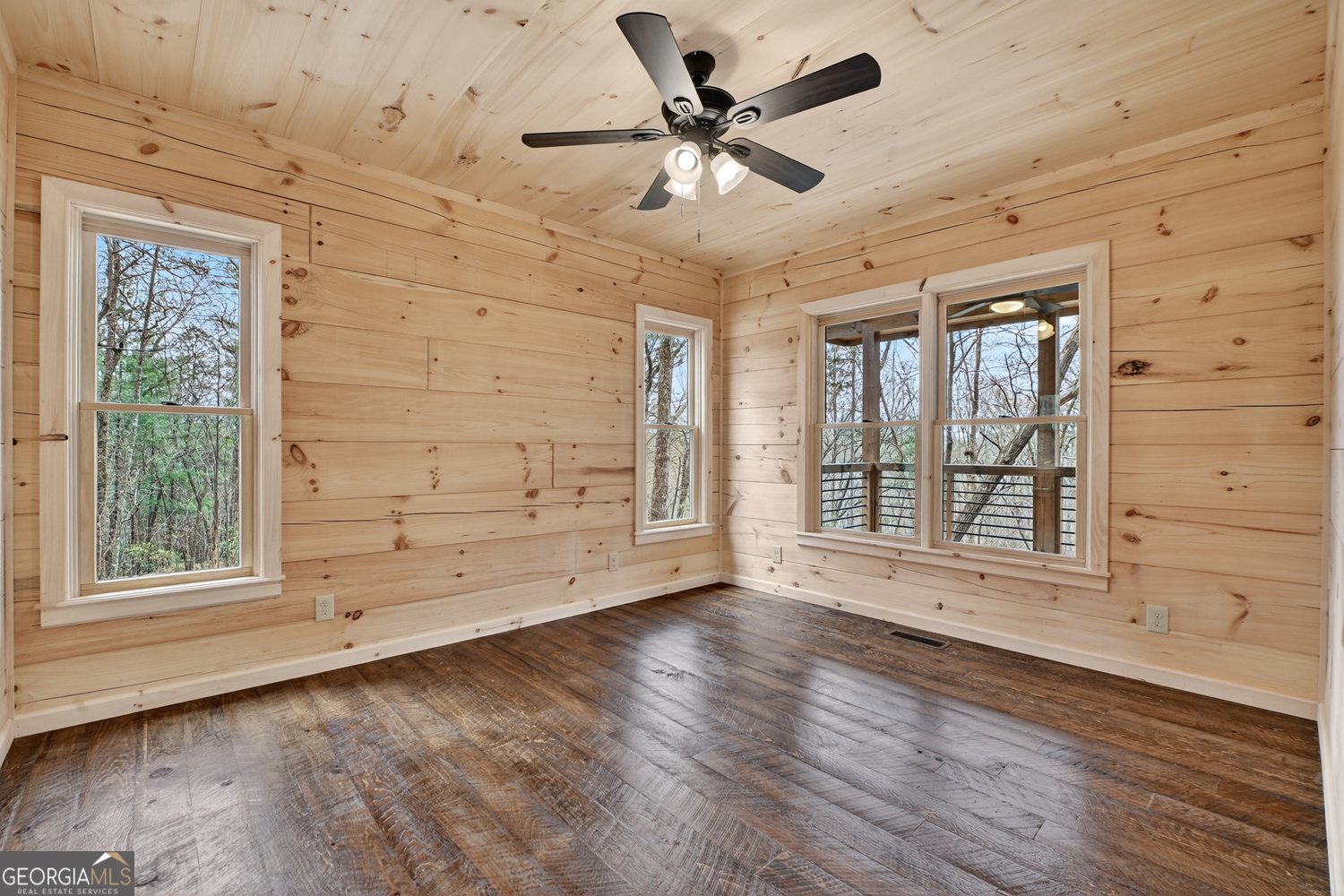 962 Maggie Chapman Road Cherry Log - Photo 13