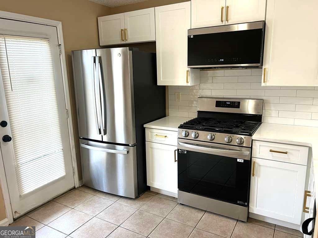 8034 Bay Court Riverdale - Photo 6