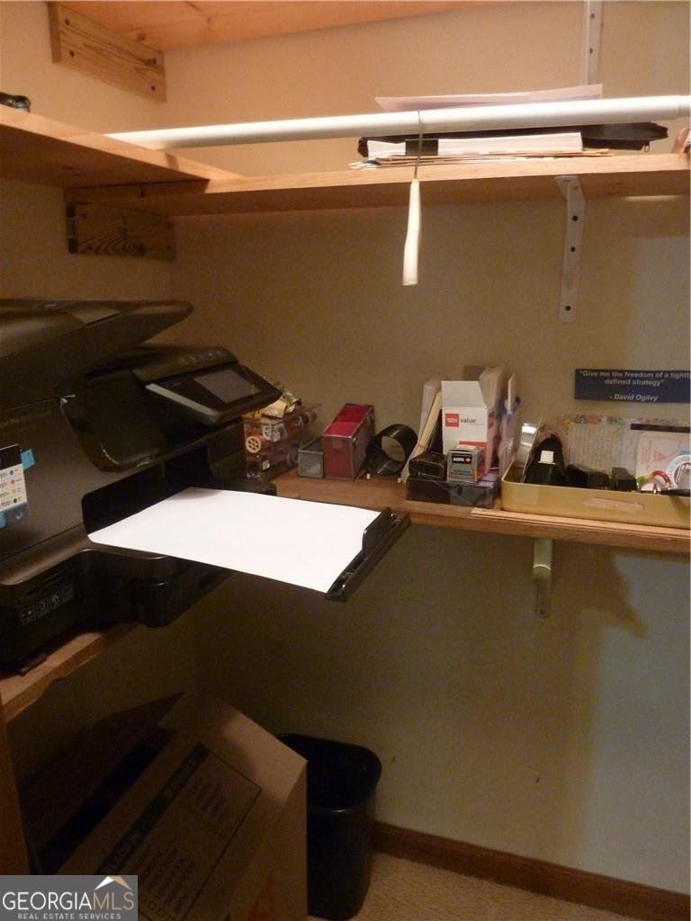 615 Lake Forest Court Roswell - Photo 17