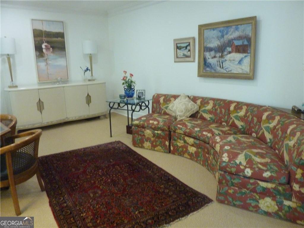 615 Lake Forest Court Roswell - Photo 8