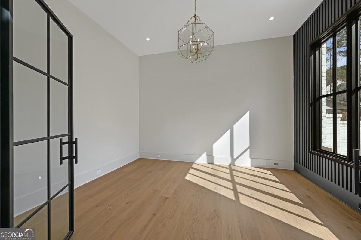 393 Karen Drive Alpharetta - Photo 12