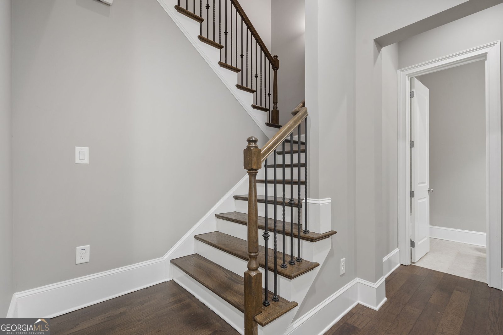 4884 Kentwood Drive Marietta - Photo 8