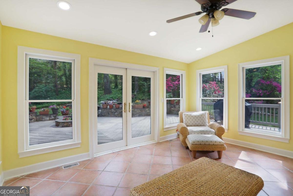 5706 Mount Berry Lane Peachtree Corners - Photo 16