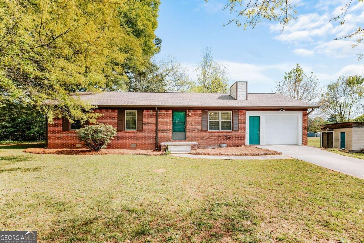 329 Gordon Circle Winterville - Photo 1